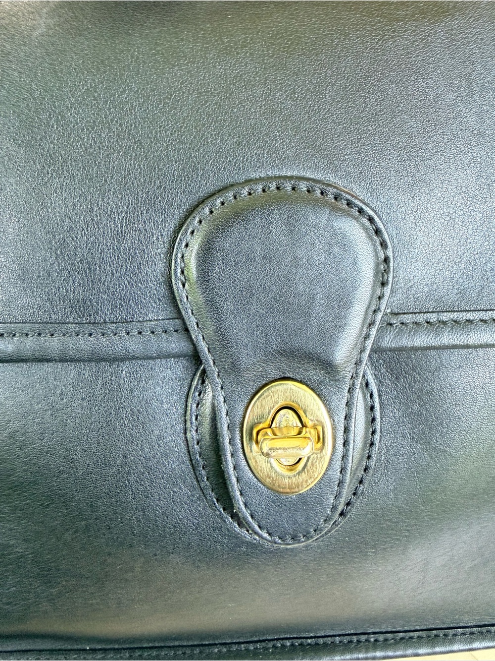 ✨ STUNNING✨ Vintage Coach Willis Bag 9927 Black Glovetanned Leather & Dust Bag - Picture 11 of 12